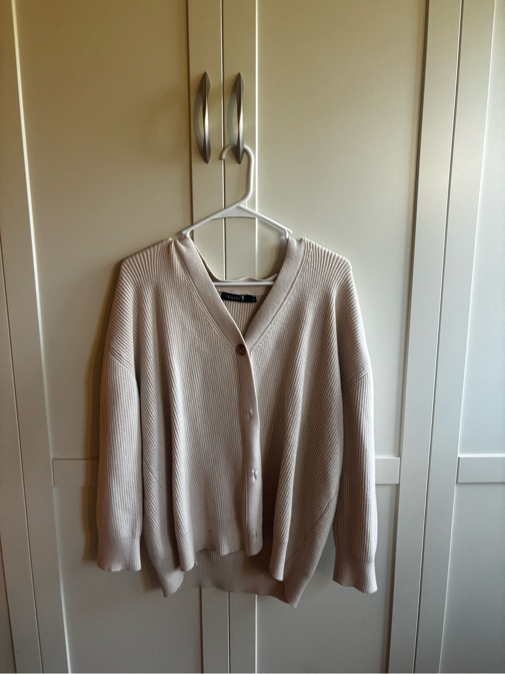 Women's Cream Button-Front Ribbed Cardigan Sweater